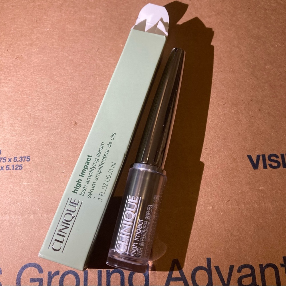 Clinique lash serum
